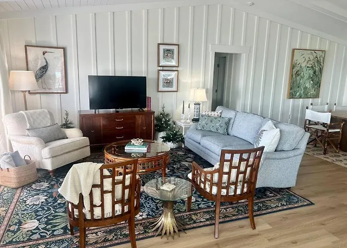 Lakefront Duplex With Pontoon Boat 3 Bed House